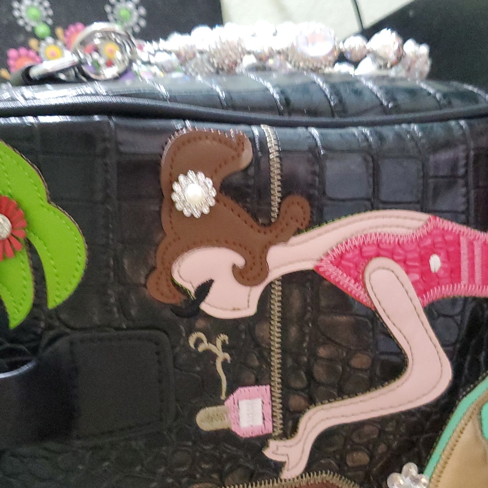 Colorful Women's Handbag - Picture 2 of 7